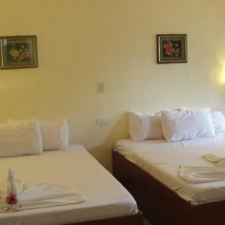 AJ Travellers Inn