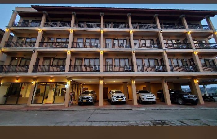 Riverside Houayxay Hotel