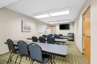 Clarion Inn Cranberry Township Hotels in Marshall Township
