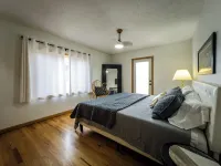 Melrose Place - Kinnick's Best Game Day Experience