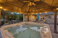 Oak Hollow / Hot Tub / E V Charger - Near Yosemite Hotels in Yosemite Lakes