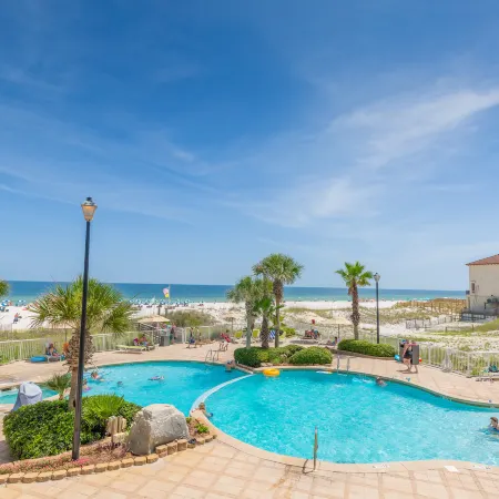 Holiday Inn Express ORANGE BEACH-ON THE BEACH by IHG