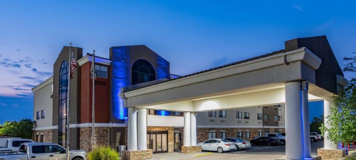 Holiday Inn Express & Suites ALBUQUERQUE-N. BALLOON FSTA PK by IHG Hotels in Albuquerque