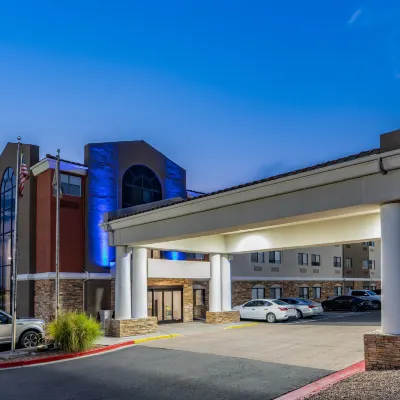 Holiday Inn Express & Suites ALBUQUERQUE-N. BALLOON FSTA PK by IHG Hotels near Casa Tranquila