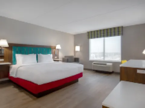 ハンプトン イン バイ ヒルトン ブランプトン トロント ブランプトンのホテル