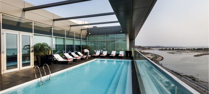 Hotel Baia Отели в г. Луанда