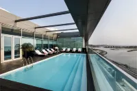 Hotel Baia - 4 Sao