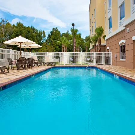Holiday Inn Express CRYSTAL RIVER by IHG