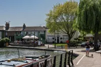 Riverside Inn Hotel a Ely