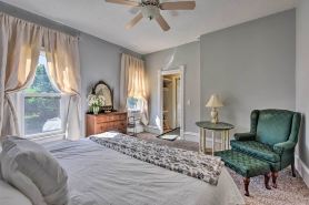 'Blue Haven' Watertown Retreat by Crow River!