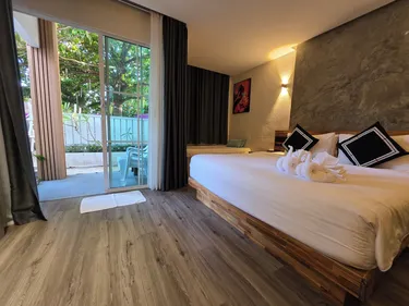 รูปภาพของที ที ในยาง บีช รีสอร์ท