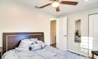 Remodeled Seminole Apt and Yard 3 Mi to Beach!