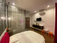 Sunny House Hostel