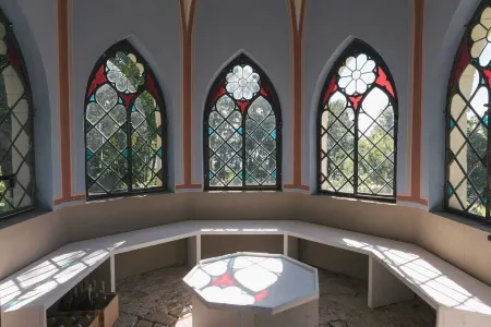 Turmvilla Ground Floor: Terrace with Pergola, Wood-Burning Stove and Water Access