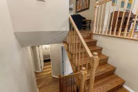 Spacious Retreat: Garden Serenity, Sleeps up to 11