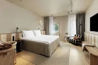 Hagastrand, Autograph Collection