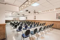 SureStay Plus by Best Western Windsor