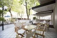 Hotel Impero - Pemandangan Pantai