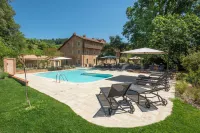 Agrisuite Le Querce del Vareglio - piscina