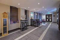 Premier Inn London Farringdon (Smithfield) hotel - جاكوزي