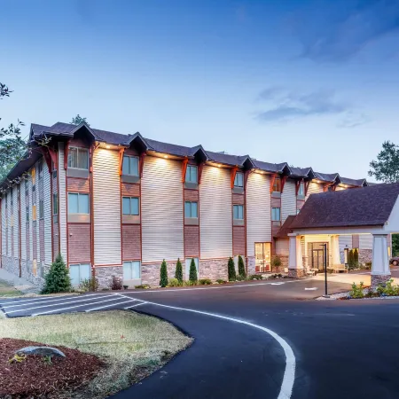 The Chandler at White Mountains, an Ascend Hotel Collection Membe