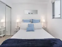 Beautiful Unit with Gym and Pool near Museums