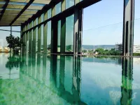 Graffit Gallery Design Hotel - Pools