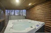 三熊隱居豪華山間小屋家庭團體度假屋