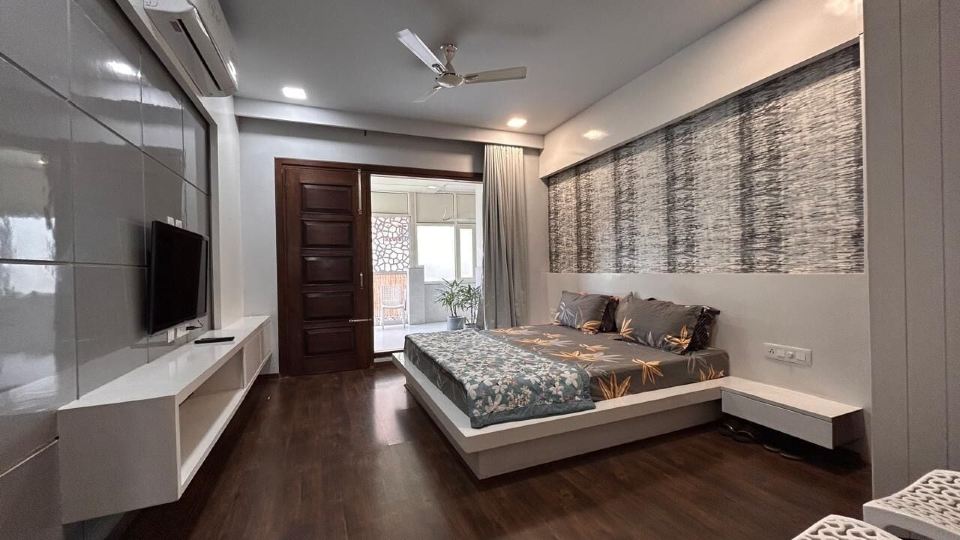 HomiStay - 3BHK