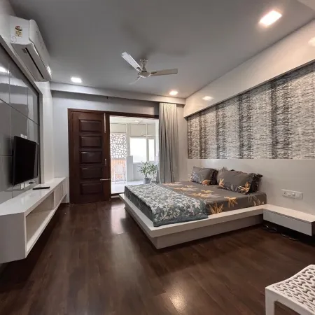HomiStay - 3BHK