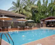 Momo's Guest House - Pools