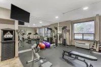 Best Western Plus Rose City Suites