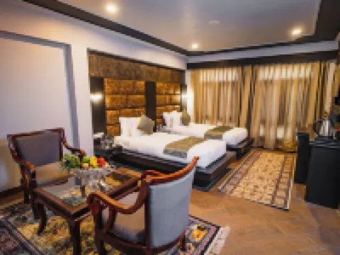 Hotel the Dewan โรงแรมในศรีนาการ์