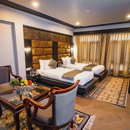 Hotel the Dewan