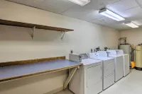 Lead Vacation Rental ~ 14 Mi to Sturgis - Homestays