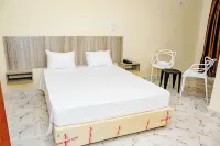 Rabat Guest Resort Garissa Hotel a 