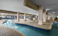Breakers Resort Hotel - Beach