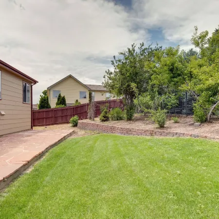 Spacious Aurora Home: 20 Mi to Downtown Denver!