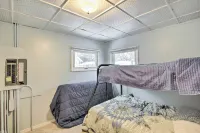 Green Lake Vacation Home w/ Screened Porch! - 3 stjerner