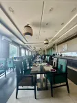 The Radiant Swan - Breakfast