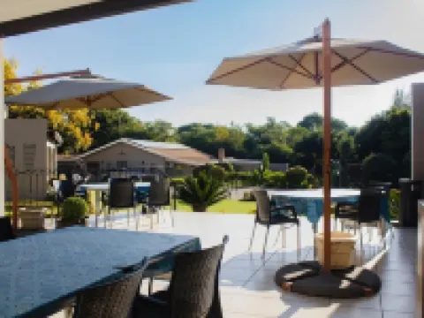 โอ๊คแลนด์ส อินน์ แอนด์ คอนเฟอเรนซ์ เซ็นเตอร์ โรงแรมในแรนด์เบิร์ก