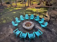 Keowee Lakefront 🛶 dock, canoe, kayaks, and more!