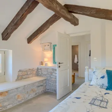 Spacious country villa with private pool