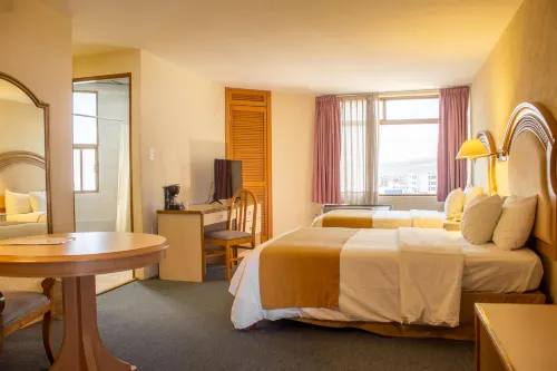Best Western Plus Plaza Florida  Tower