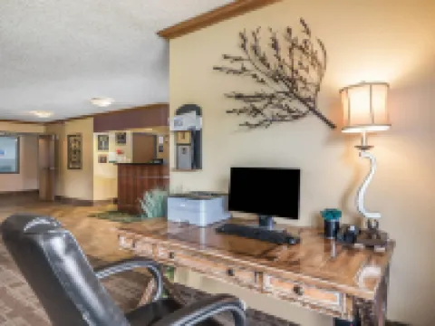 Quality Inn & Suites Hotels in Missoula