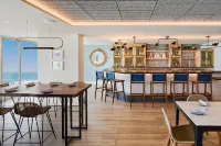Monterey Beach Hotel, a Tribute Portfolio Hotel - bar