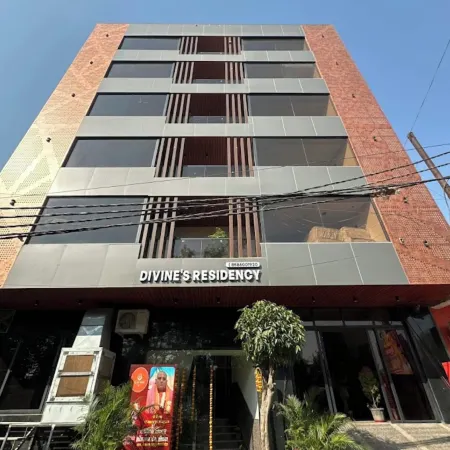 Divine's Residency