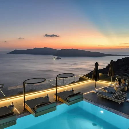 Oia Suites