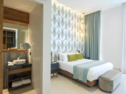 บีเคอเรอร์ โฮเทล กวาดาลาฮารา โรงแรมในกวาดาลาฮารา