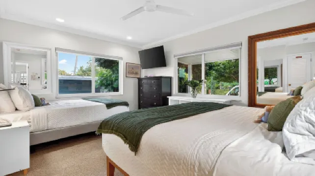Swim Spa Retreat w/ Game Room, EV Charger, Near Las Olas Casa Pineapple Social by Avantstay